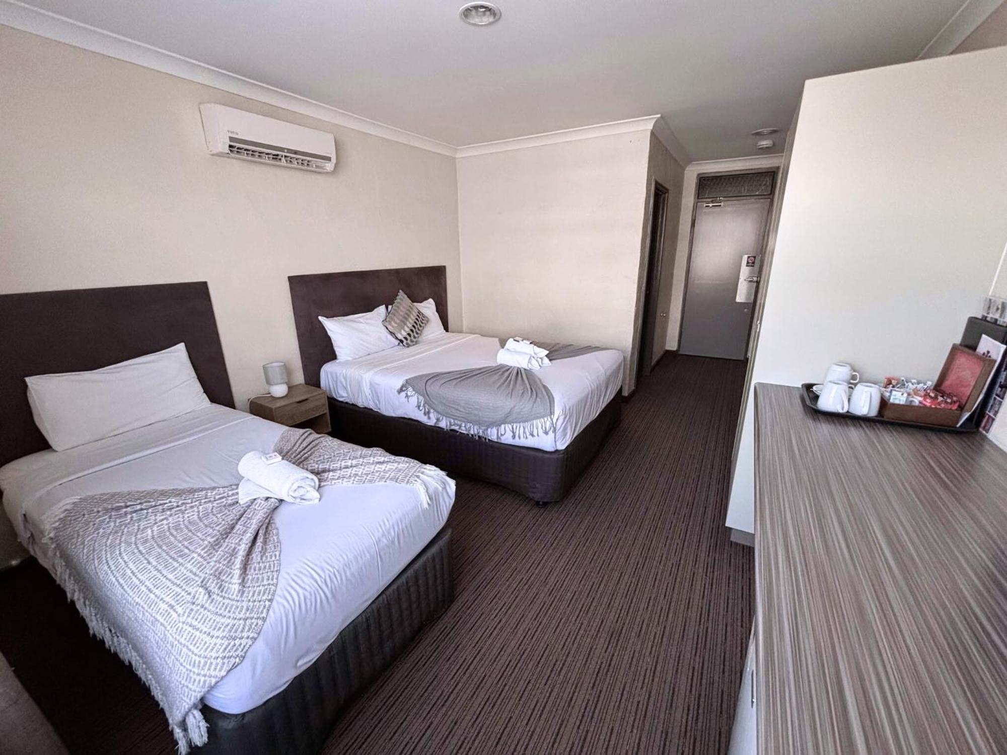 Prince Of Wales Hotel, Bunbury Exterior foto