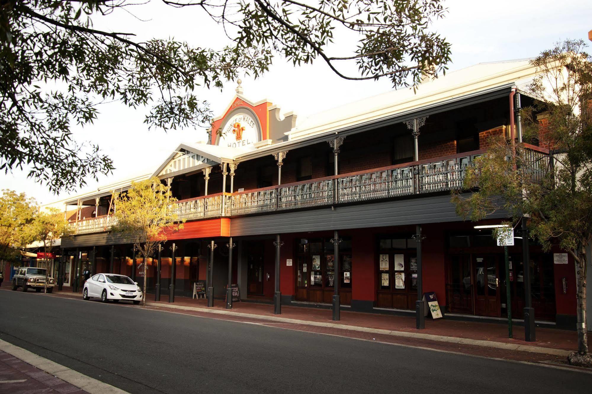 Prince Of Wales Hotel, Bunbury Exterior foto