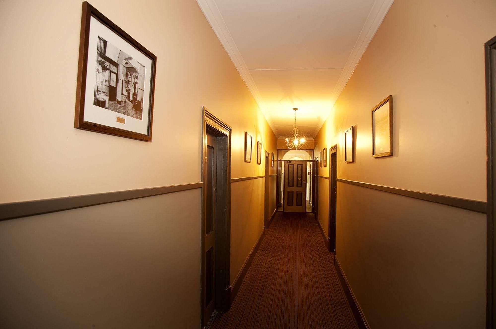 Prince Of Wales Hotel, Bunbury Exterior foto